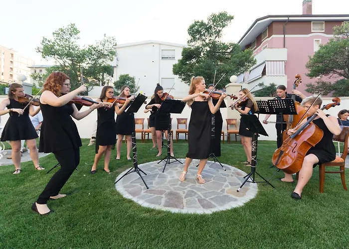 ホテル Les 7 Erica 4*